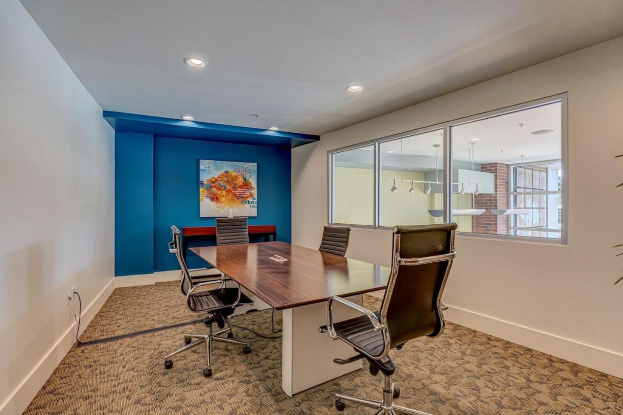 Wallingford Jr 1br W Shuffleboard Nr Shops Sea-625 Apartment
